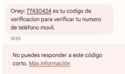 La imagen muestra el mensaje de texto fraudulento donde se recibe un presunto código de verificación, tras un tiempo, se recibe también un enlace presuntamente fraudulento.